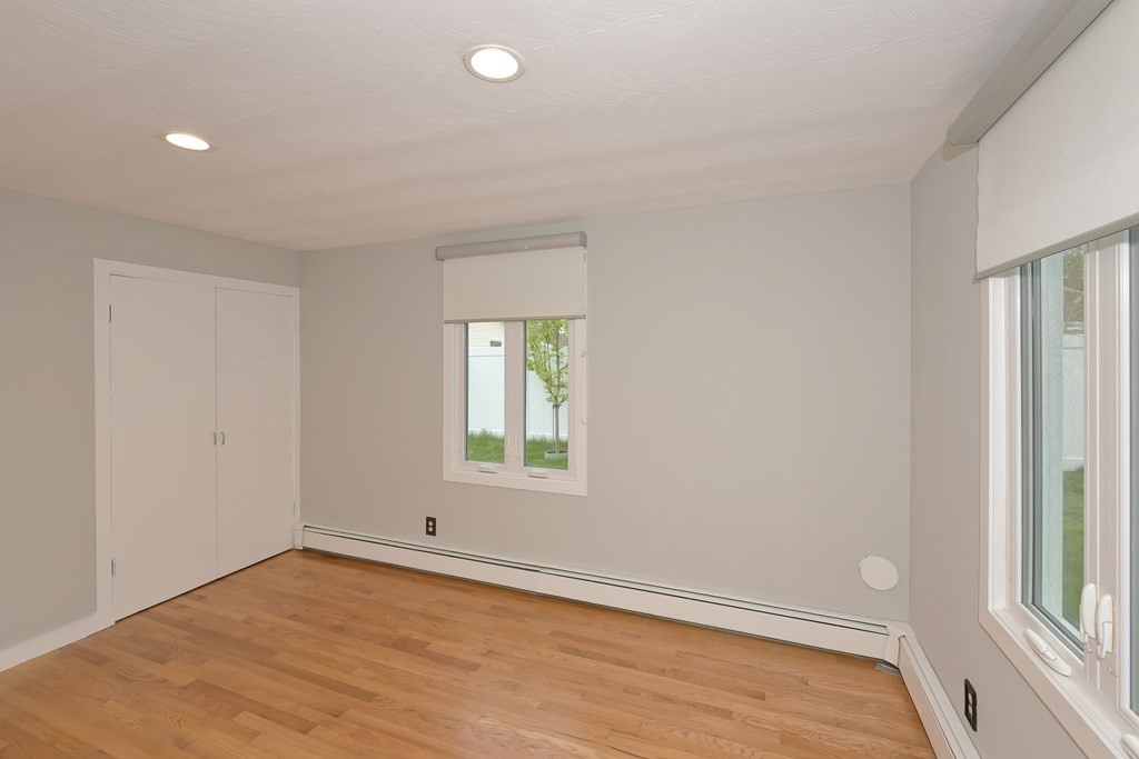 10 Tara Road Framingham, MA 01701 - Photo 32 of 38 Gallery Image 32