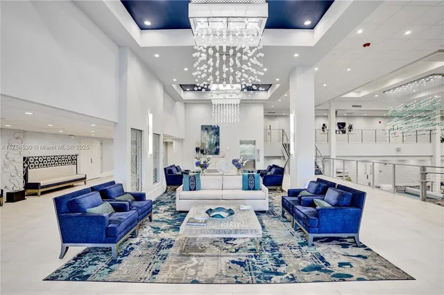 $330,000 | 7260 Kinghurst Drive, Unit 604, Delray Beach, FL 33446