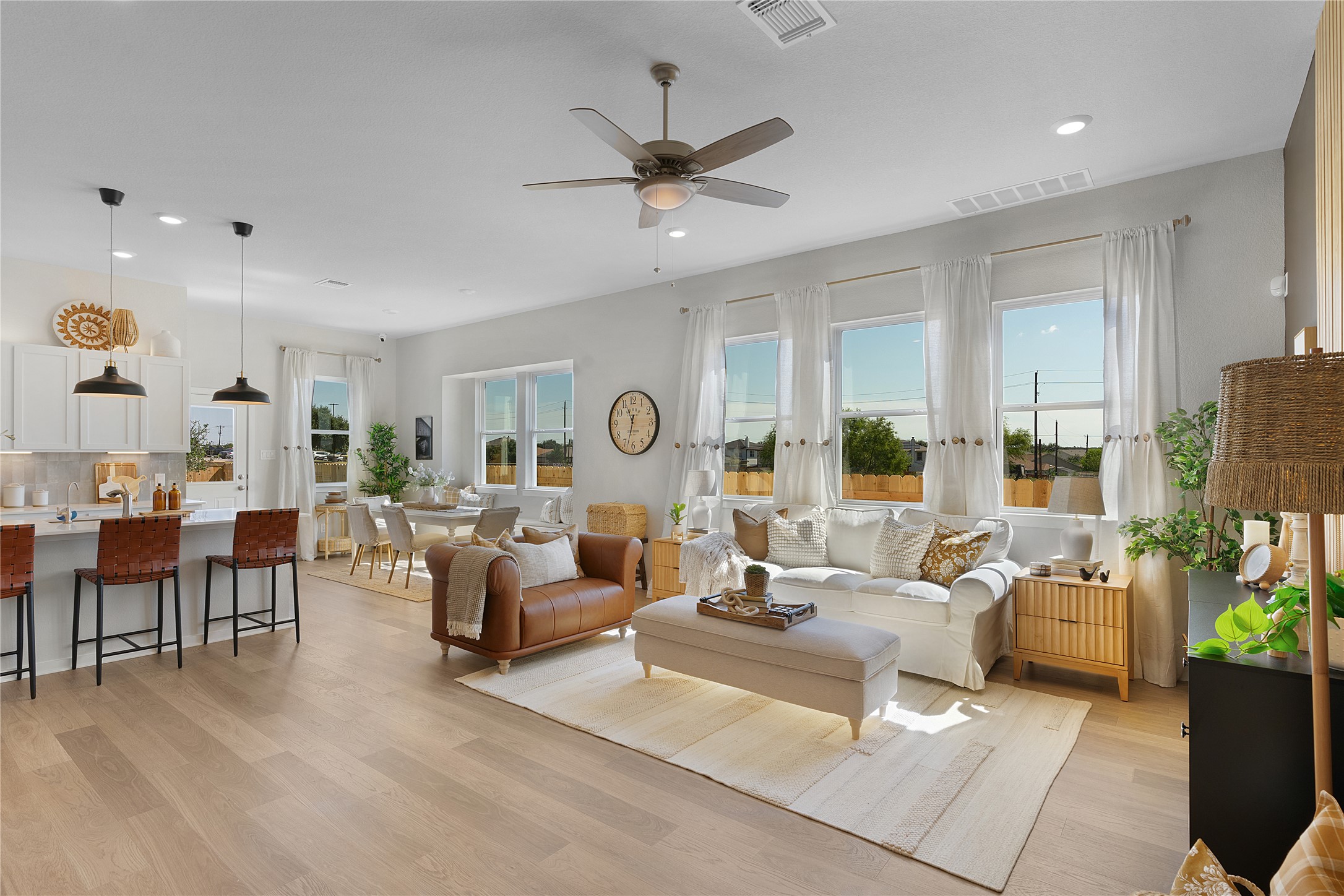 13717 Tucker Hedge Pass Elgin, TX 78621 - Photo 7 of 35 REPRESENTATIVE PHOTO