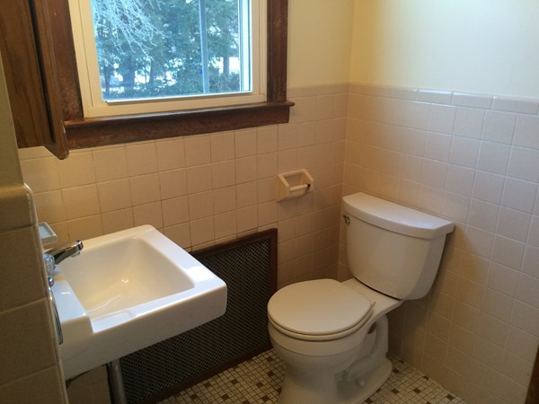170 Goodwin Street Springfield, MA 01151 - Photo 12 of 28