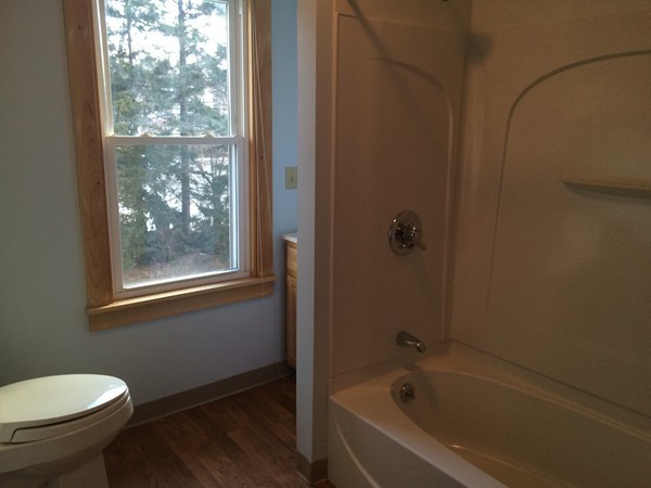 170 Goodwin Street Springfield, MA 01151 - Photo 18 of 28