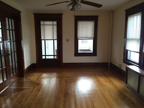 170 Goodwin Street Springfield, MA 01151 - Photo 9 of 28