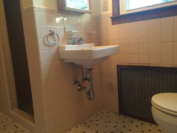170 Goodwin Street Springfield, MA 01151 - Photo 10 of 28