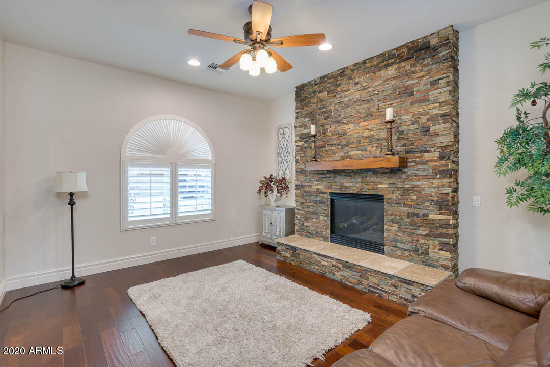 3668 East Maffeo Road Phoenix, AZ 85050 - Photo 5 of 98 08-Maffeo