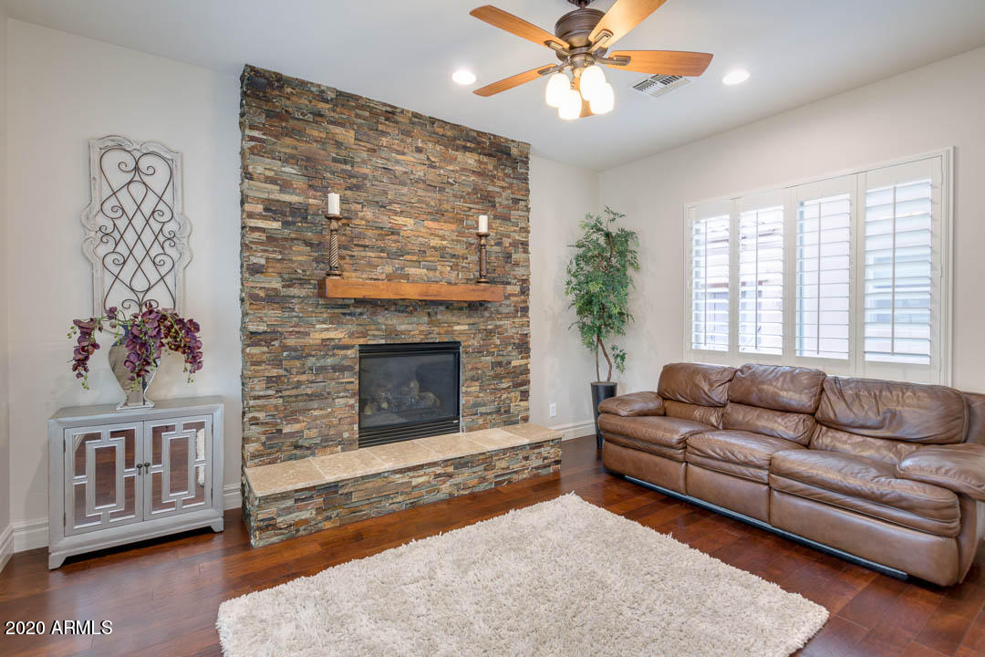 3668 East Maffeo Road Phoenix, AZ 85050 - Photo 6 of 98 09-Maffeo