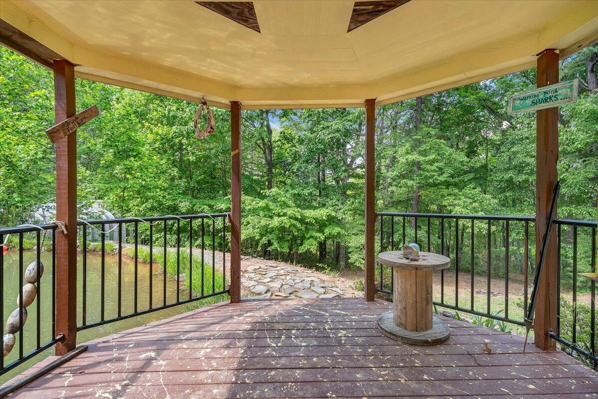 879 Aps Knob Road New Castle, VA 24127 - Photo 33 of 42 33-MIB07458