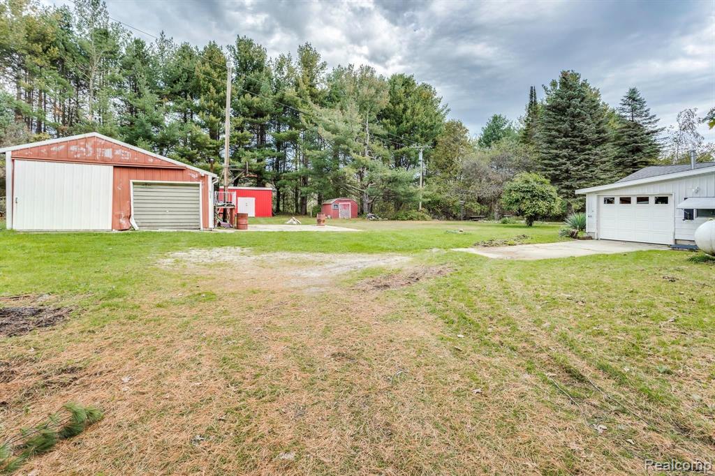 7863 State Road Fort Gratiot, MI 48059 - Photo 28 of 41