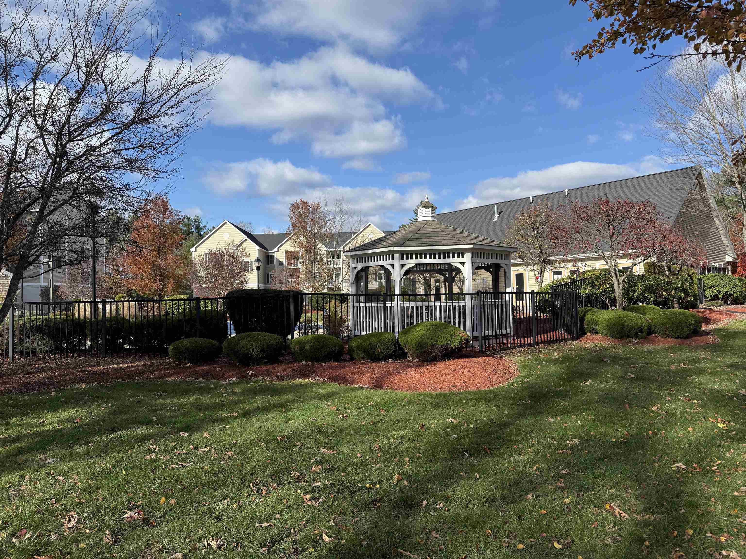 59 Cluff Road, Unit 50 Salem, NH 03079 - Photo 3 of 24