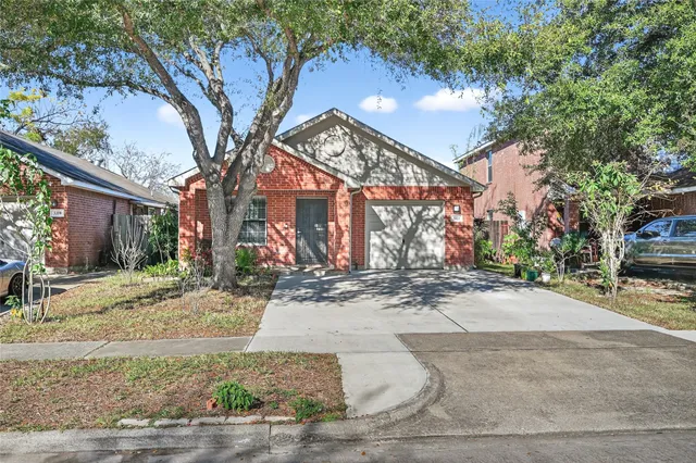 $218,000 | 3314 Boynton Drive, Houston, TX 77045