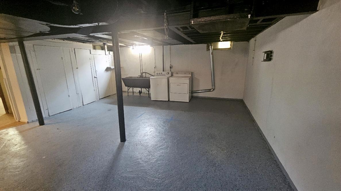 21345 Newcastle Road Harper Woods, MI 48225 - Photo 16 of 17 20260408_134919