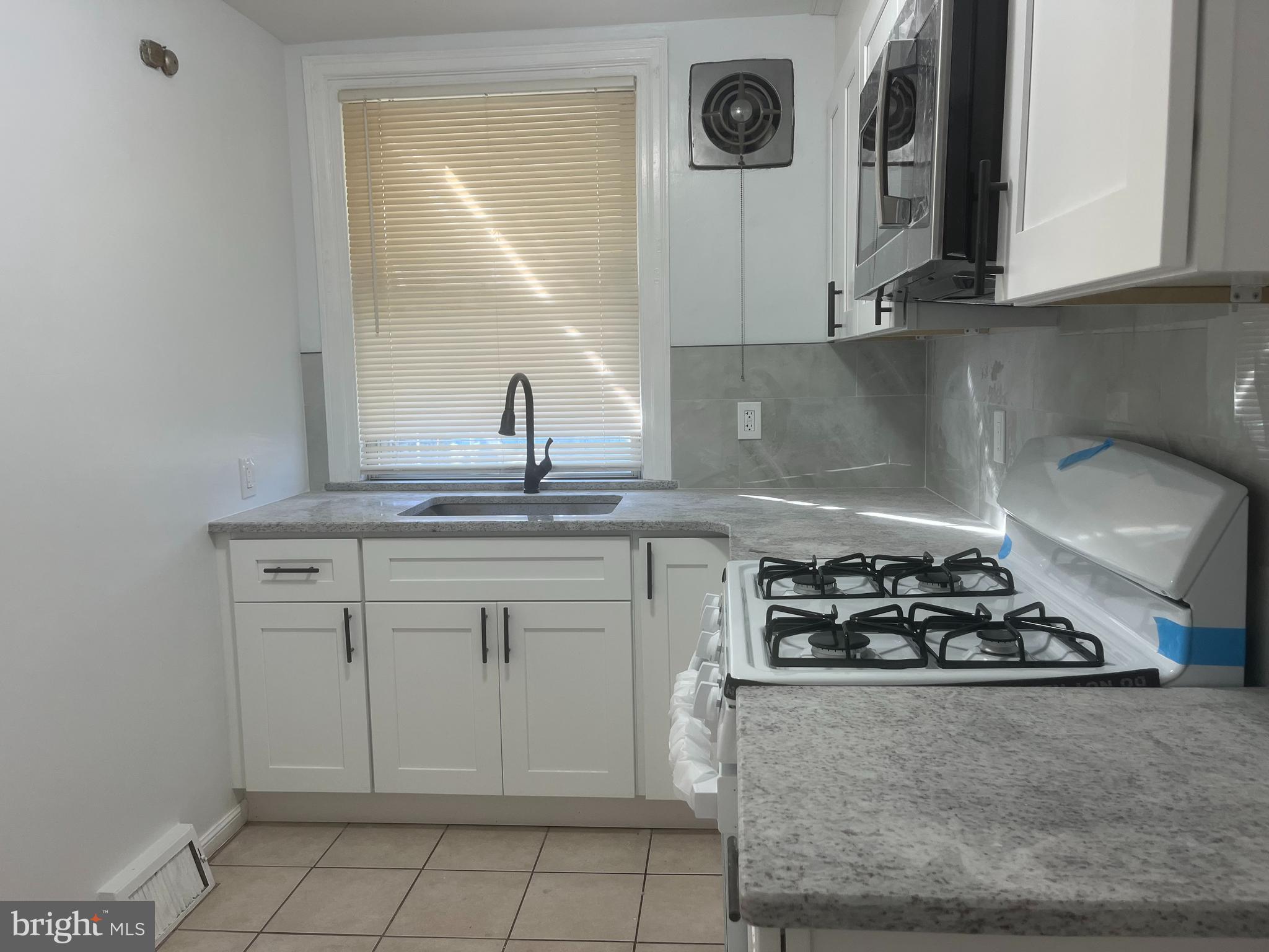 4252 M Street Philadelphia, PA 19124 - Photo 12 of 31 Gallery Image 12