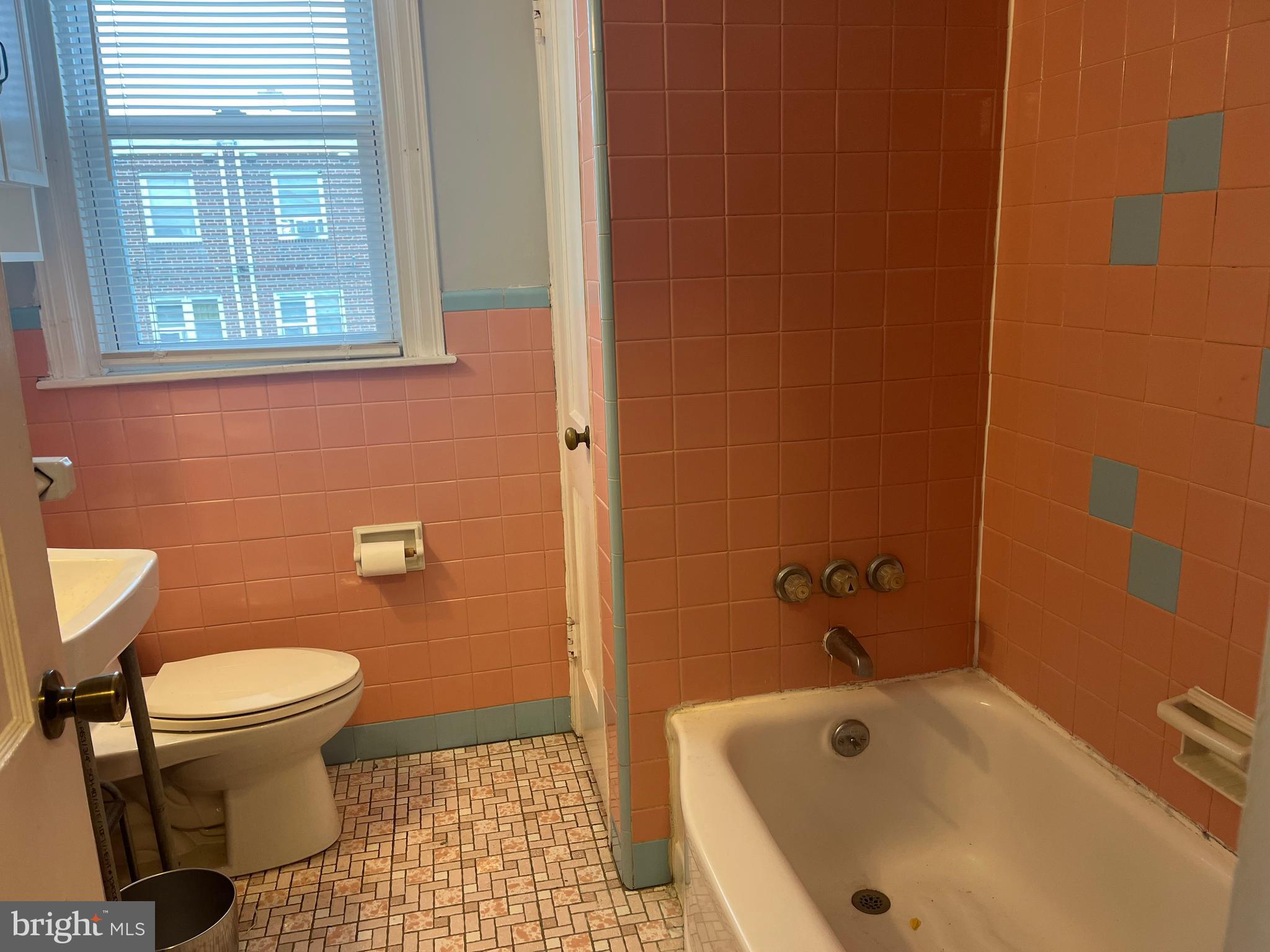 4252 M Street Philadelphia, PA 19124 - Photo 16 of 31 Gallery Image 16