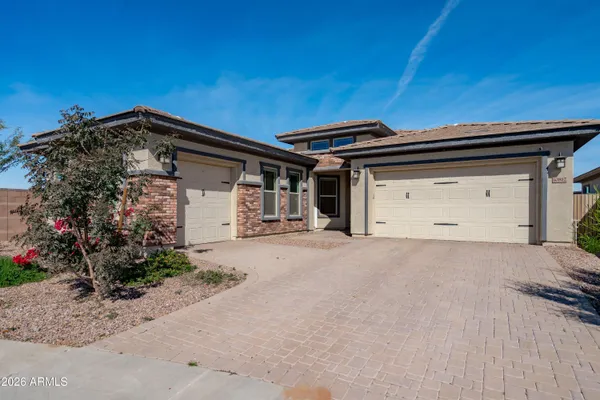 $3,750 | 10812 East Tesla Avenue, Mesa, AZ 85212