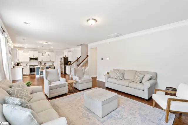 $465,000 | 809 Jadeite Way, Duncan, SC 29334