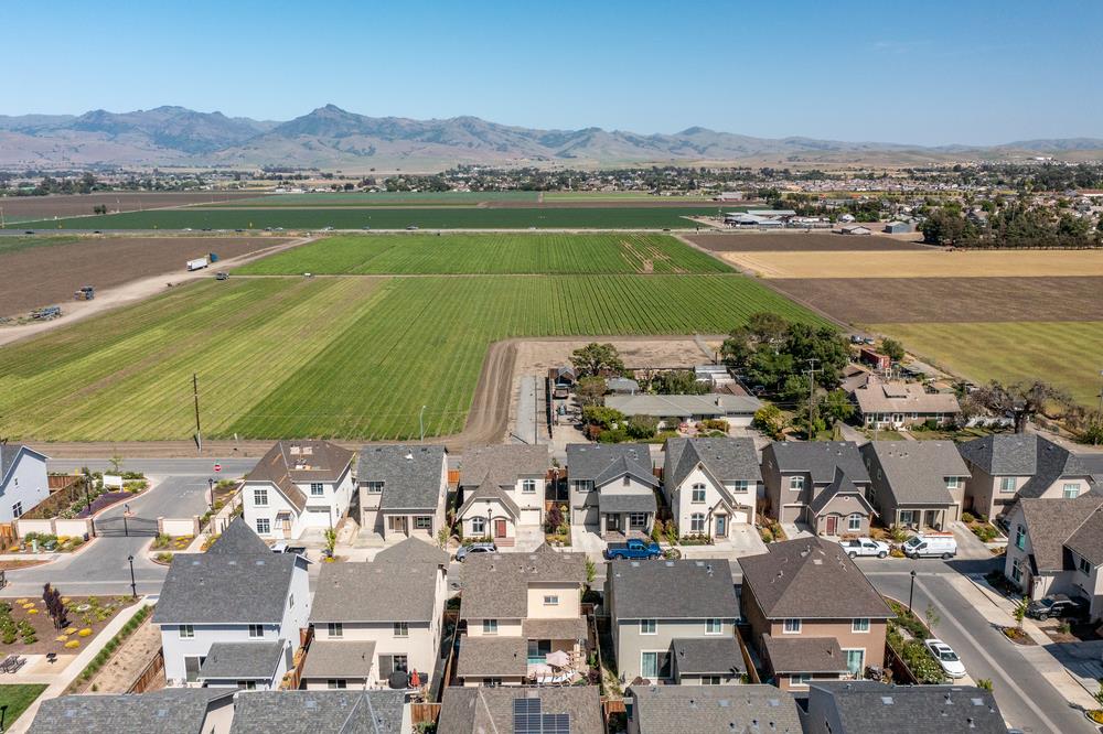 112 Springtime Circle Hollister, CA 95023 - Photo 61 of 63 a view of a city with lake view