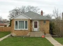 $2,400 | 5120 Sherwin Avenue, Skokie, IL 60077