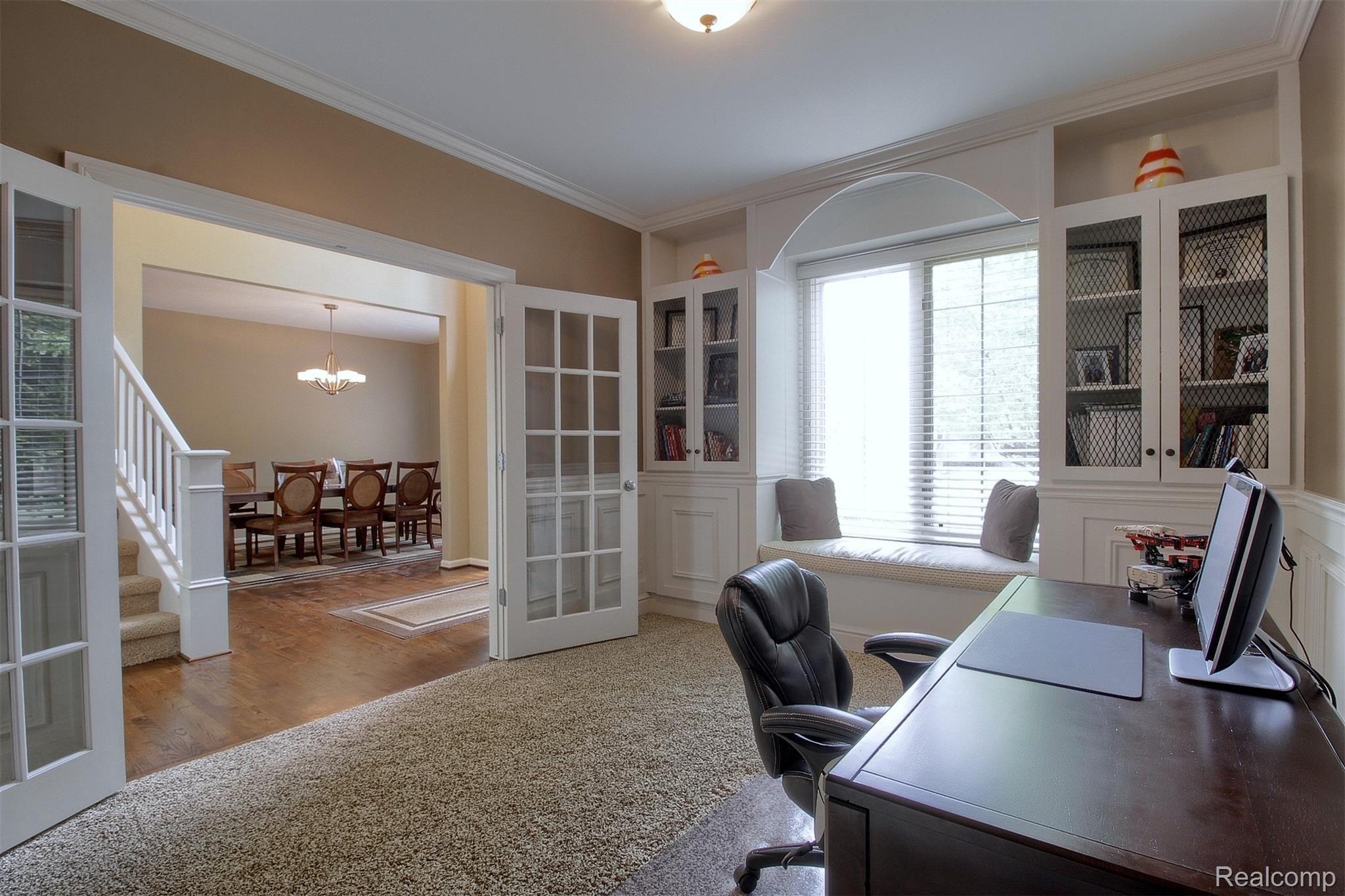 1229 Tulberry Circle Rochester, MI 48306 - Photo 13 of 36 5-Library.jpg