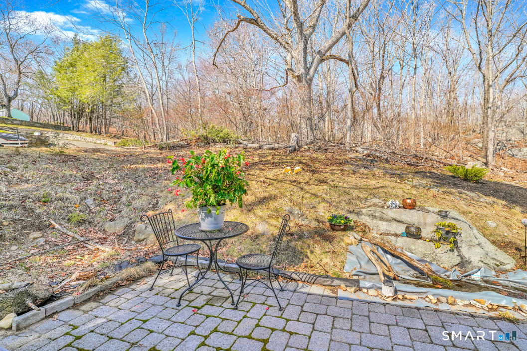 140 Devonwood Drive Waterbury, CT 06708 - Photo 13 of 13