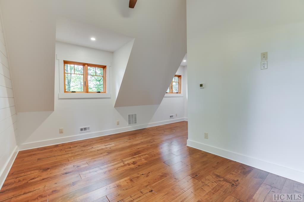 142 Wyanoak Road Highlands, NC 28741 - Photo 29 of 36 Gallery Image 29