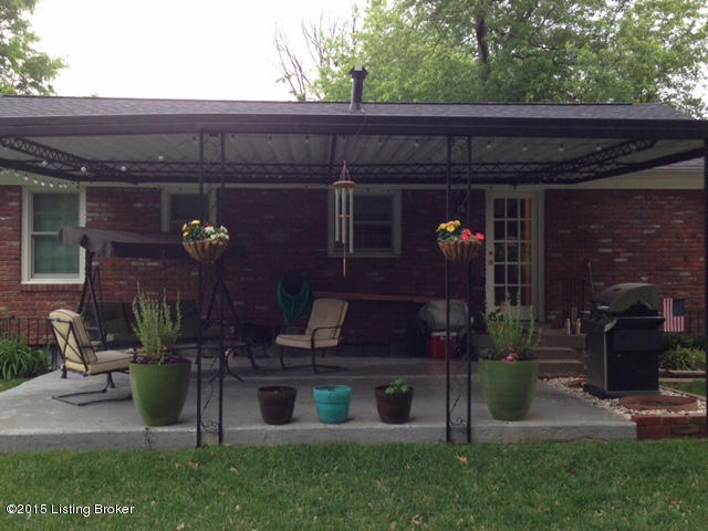 1905 Buttonwood Road Louisville, KY 40222 - Photo 30 of 30 E5E0300A-E3BA-428B-AAD6-1A6659478E28