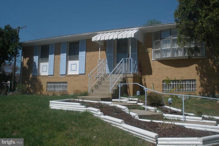 11000 Inwood Avenue Silver Spring, MD 20902 - Photo 1 of 12 Exterior (Front)