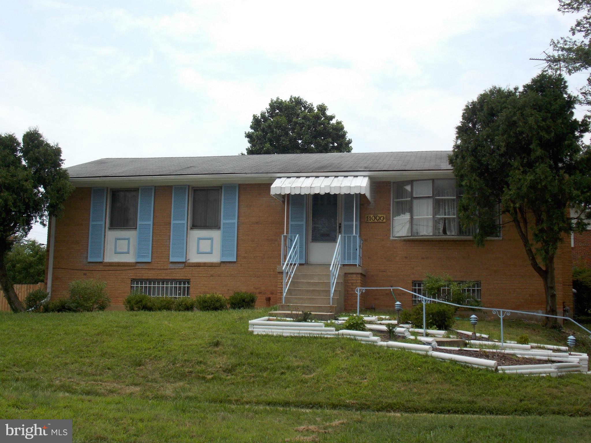 11000 Inwood Avenue Silver Spring, MD 20902 - Photo 2 of 12 Front Exterior