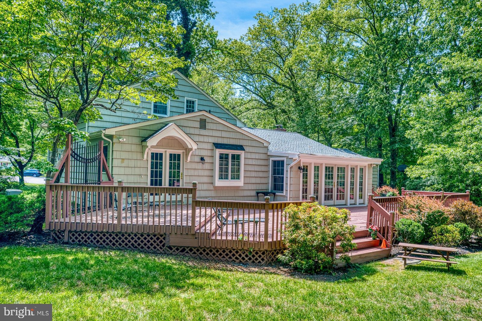 31 Shephard Way Basking Ridge, NJ 07920 - Photo 2 of 30