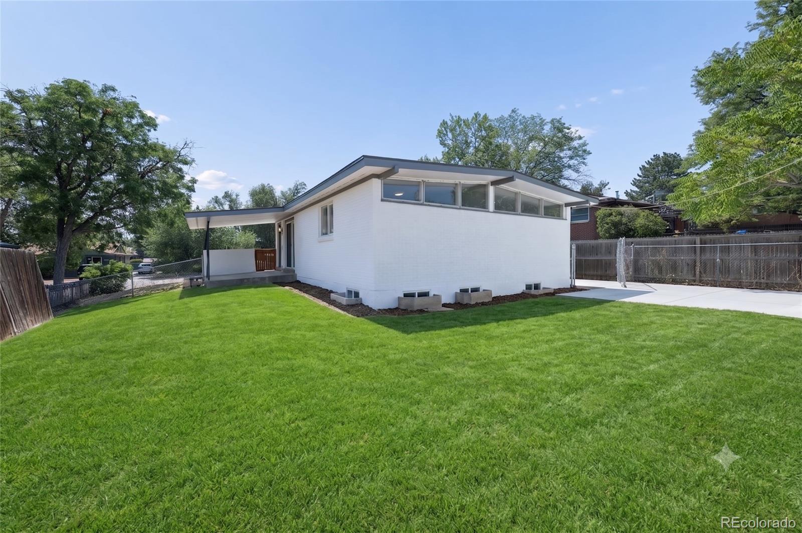 8661 Richard Road Denver, CO 80229 - Photo 2 of 26 Gallery Image 2