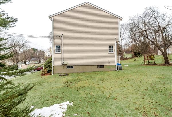 2 St Marys Road Burlington, MA 01803 - Photo 22 of 24 Gallery Image 22