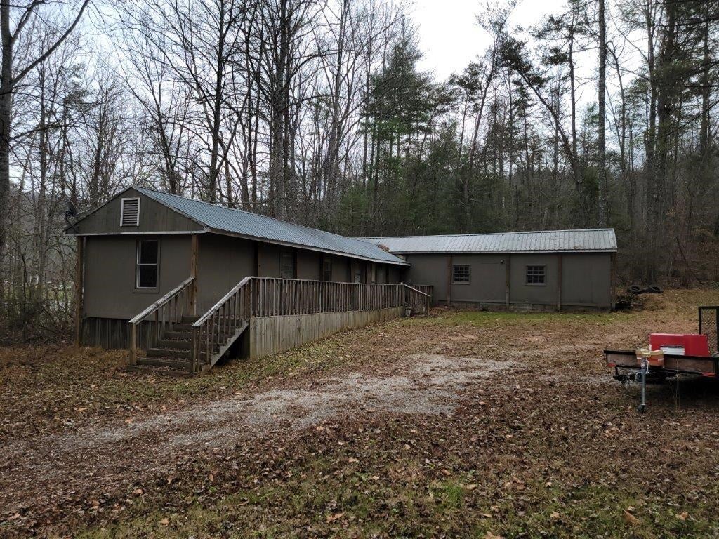 2743 Max Creek Road Hiwassee, VA 24347 - Photo 20 of 25 Gallery Image 20