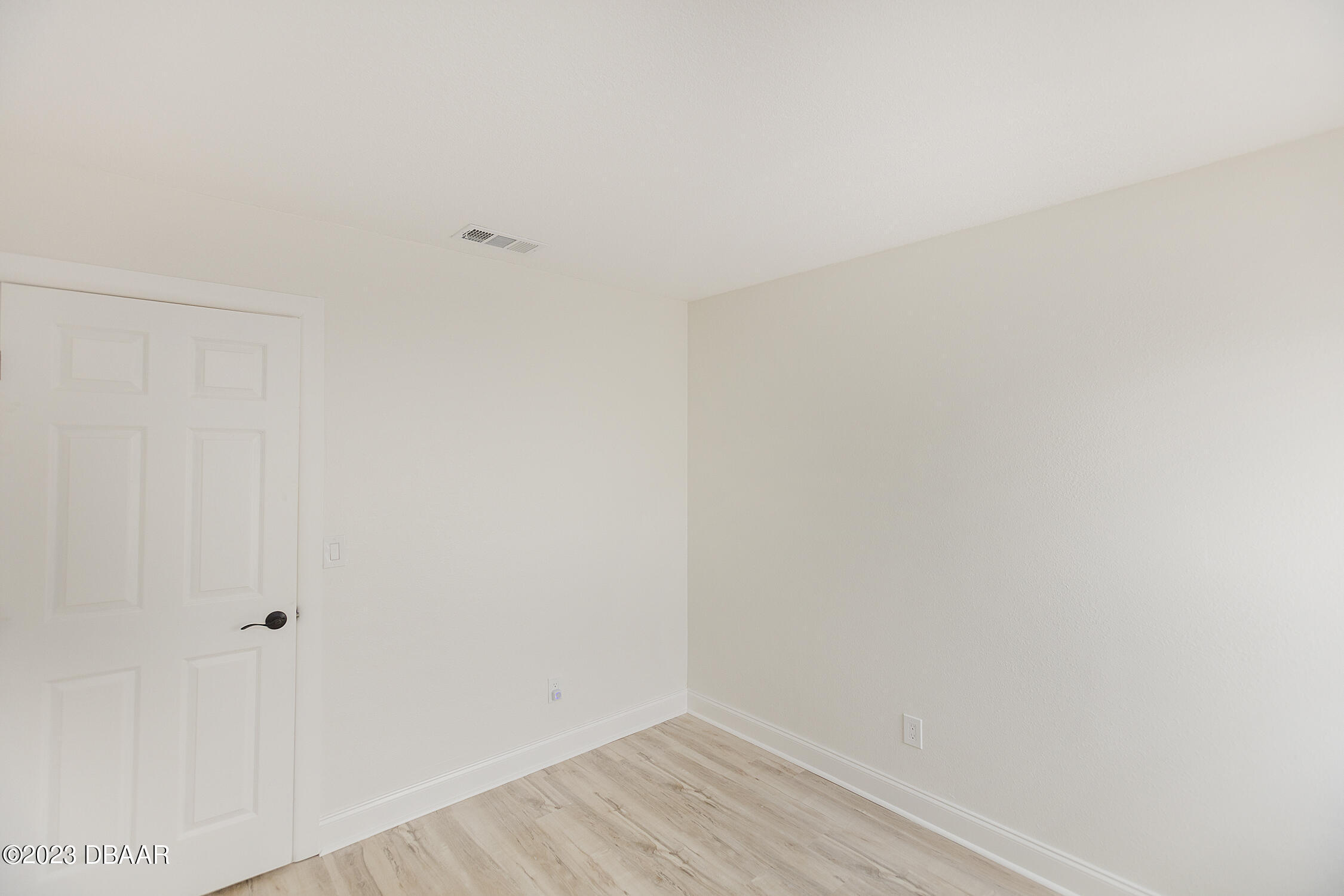 489 Wiltshire Boulevard Port Orange, FL 32127 - Photo 37 of 40 a view of small space