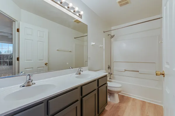 $364,900 | 24329 Leski Lane, Plainfield, IL 60585