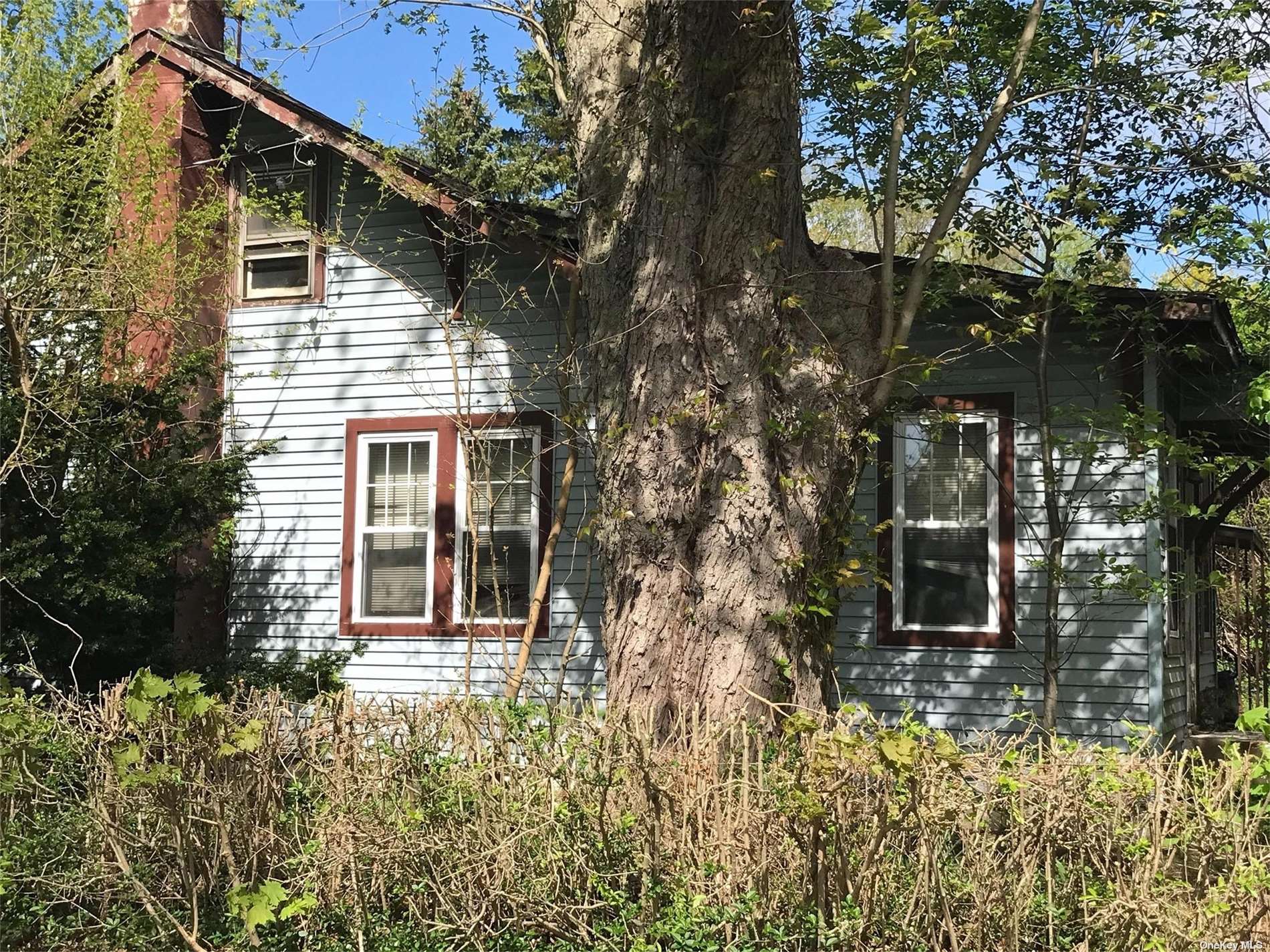 50 Juanita Avenue, Huntington, NY 11743 Compass