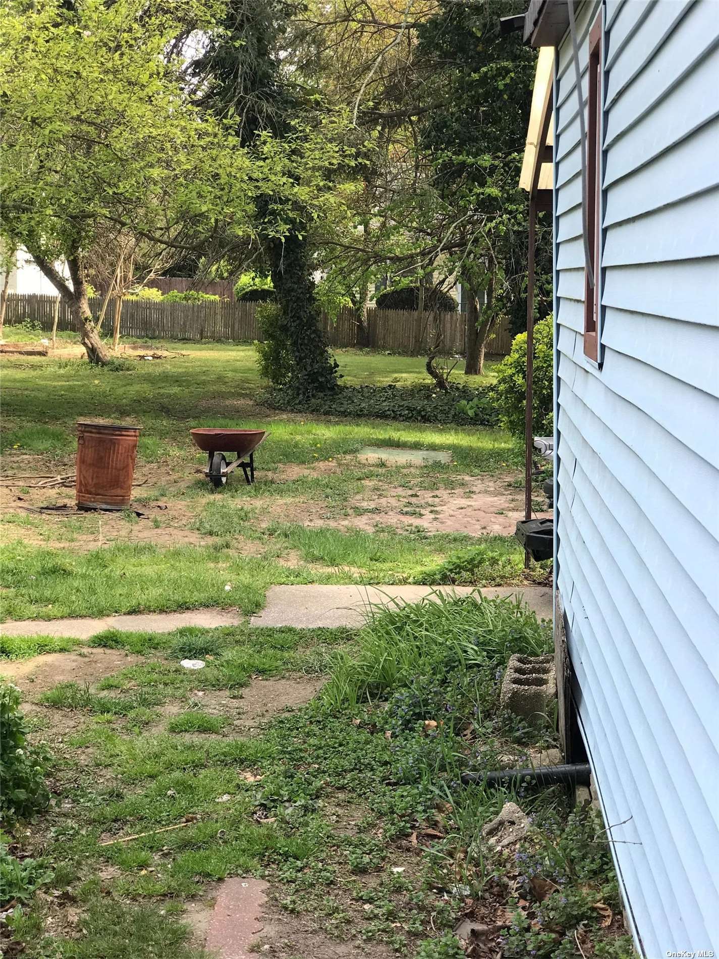 50 Juanita Avenue, Huntington, NY 11743 Compass