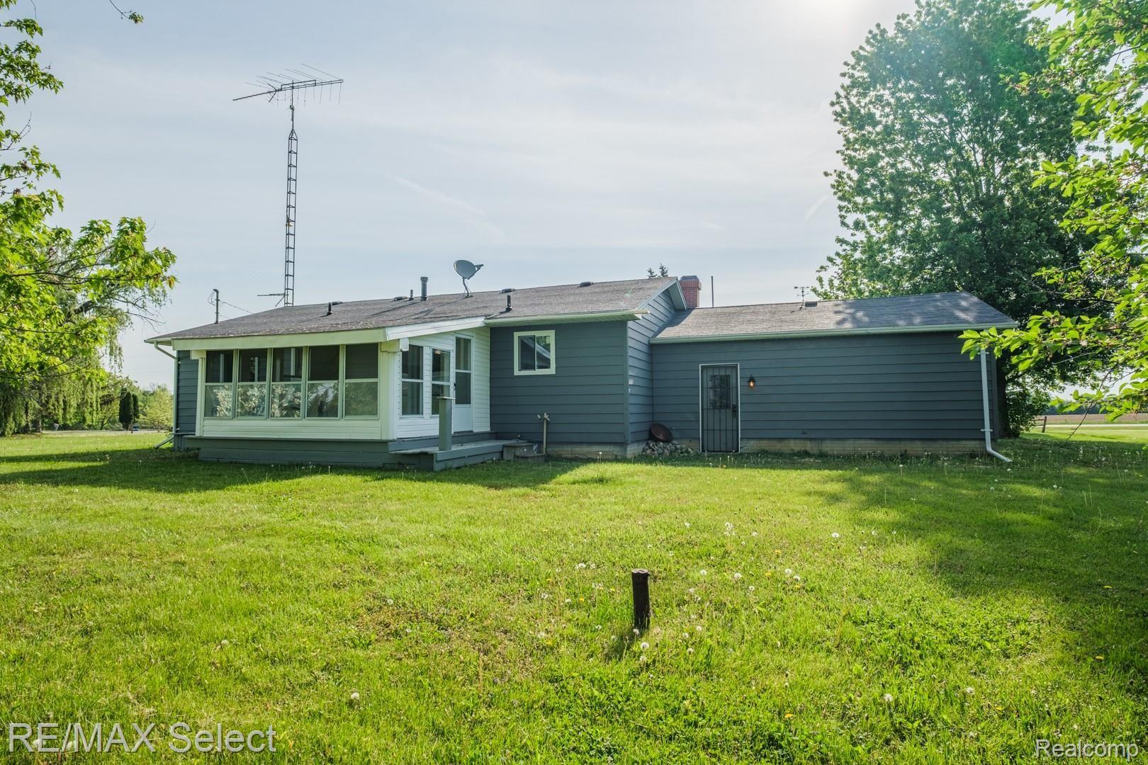 2095 North Morrish Road Flushing, MI 48433 - Photo 25 of 26 DSCF6832-HDR.jpg