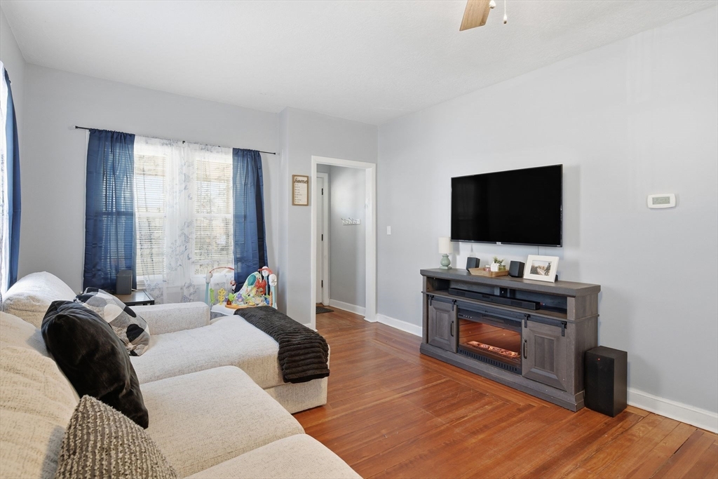 200 El Paso Street Springfield, MA 01104 - Photo 13 of 34