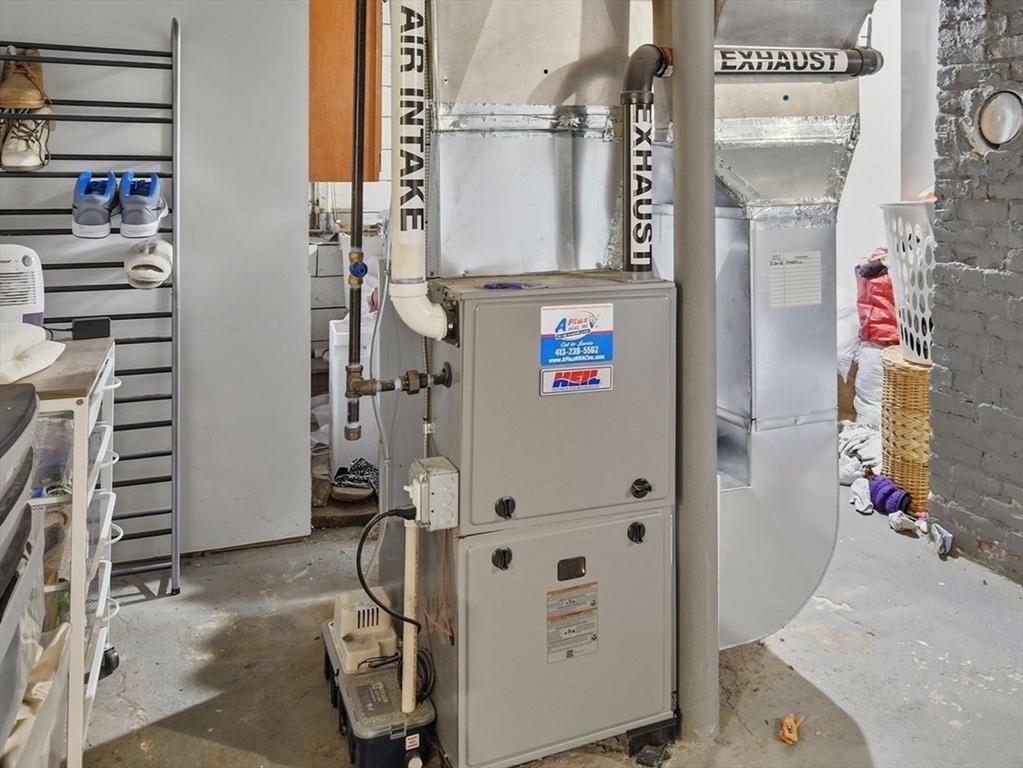 200 El Paso Street Springfield, MA 01104 - Photo 31 of 34