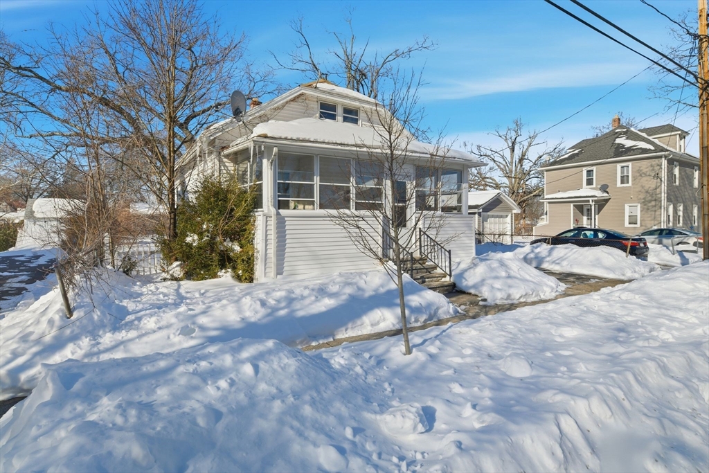 200 El Paso Street Springfield, MA 01104 - Photo 4 of 34
