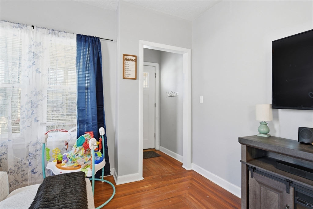 200 El Paso Street Springfield, MA 01104 - Photo 9 of 34