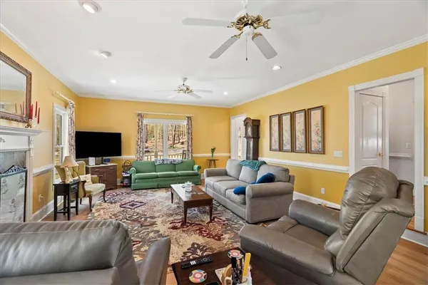 $399,900 | 145 Thornwood Drive Southeast, Calhoun, GA 30701