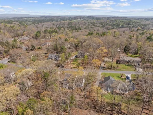 $399,900 | 145 Thornwood Drive Southeast, Calhoun, GA 30701