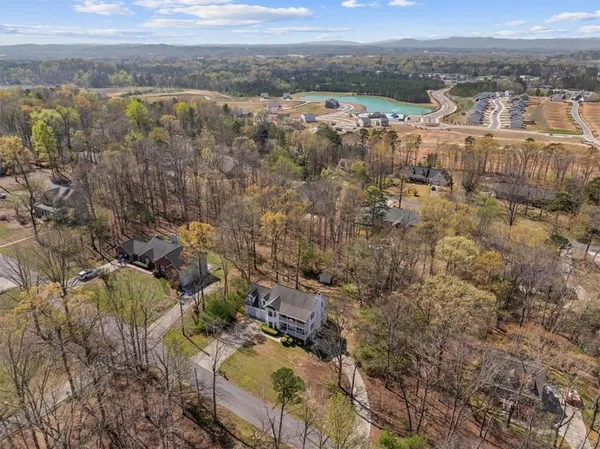 $399,900 | 145 Thornwood Drive Southeast, Calhoun, GA 30701