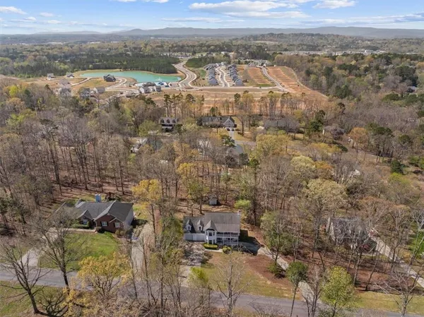 $399,900 | 145 Thornwood Drive Southeast, Calhoun, GA 30701