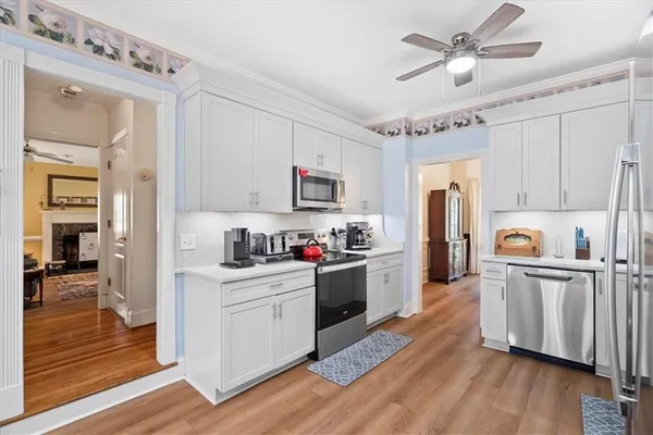 $399,900 | 145 Thornwood Drive Southeast, Calhoun, GA 30701