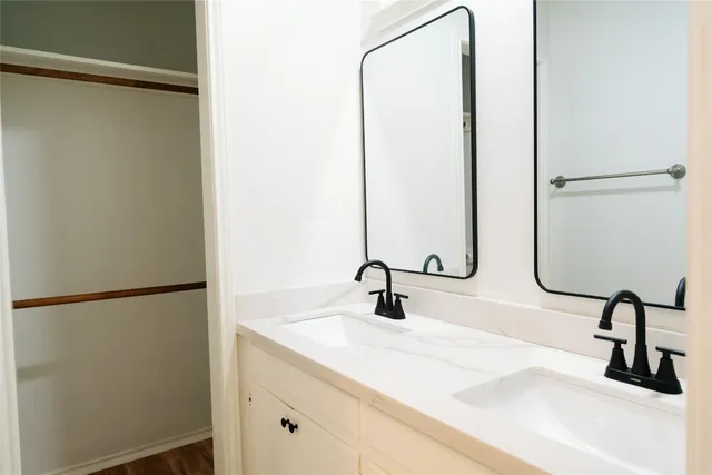 $540,000 | 13002 Cedarhurst Circle, Austin, TX 78729