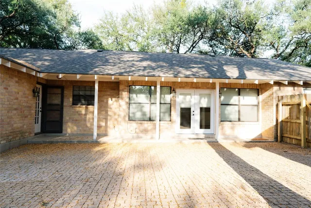 $540,000 | 13002 Cedarhurst Circle, Austin, TX 78729