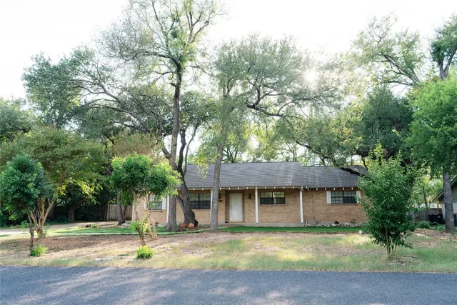 $540,000 | 13002 Cedarhurst Circle, Austin, TX 78729