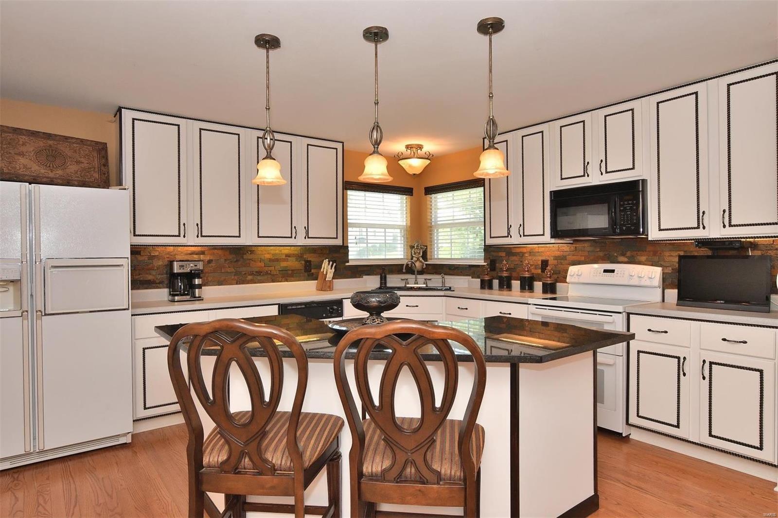 1 Raintree Crossing Court O'Fallon, MO 63366 - Photo 14 of 39