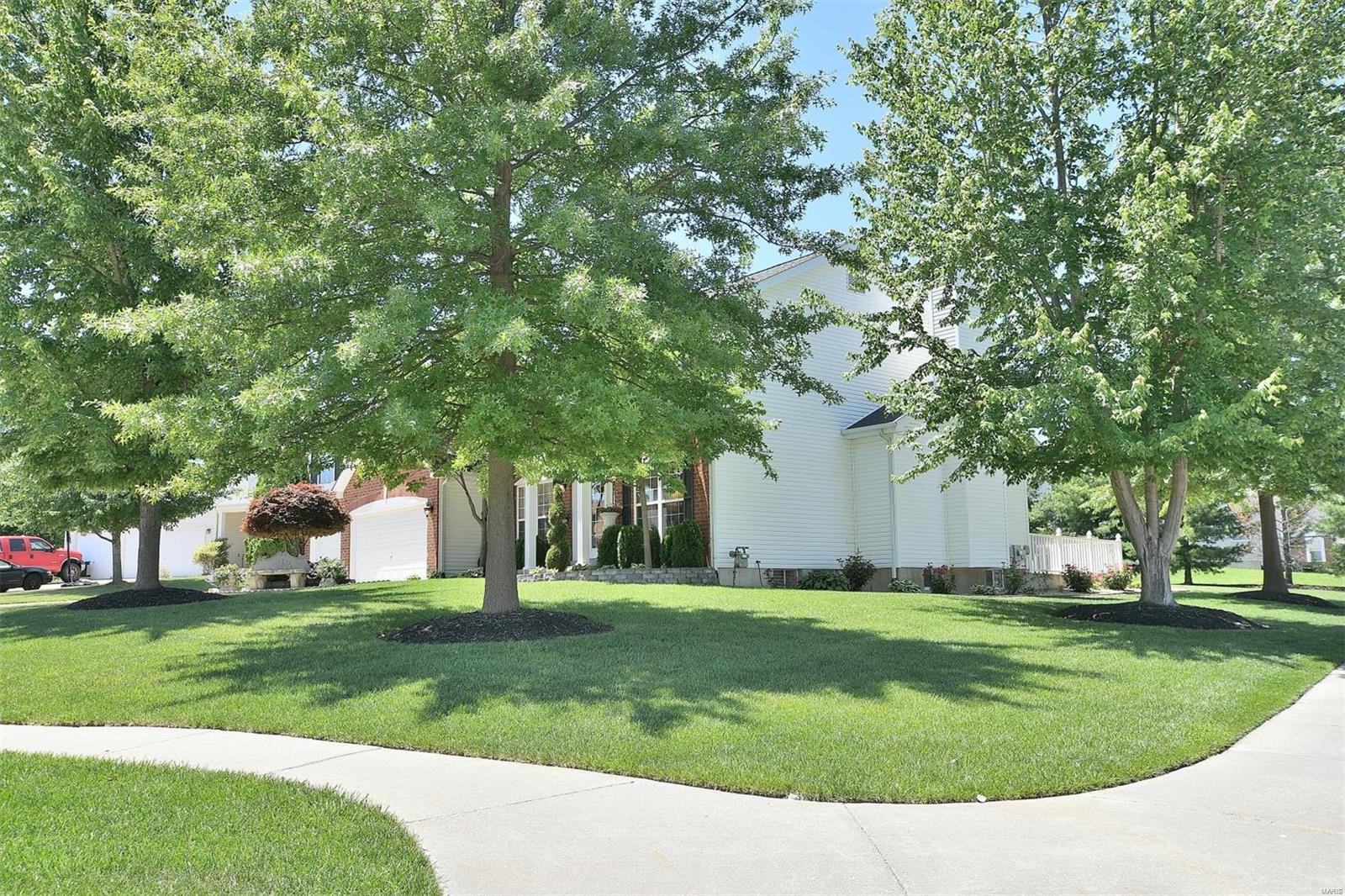 1 Raintree Crossing Court O'Fallon, MO 63366 - Photo 4 of 39