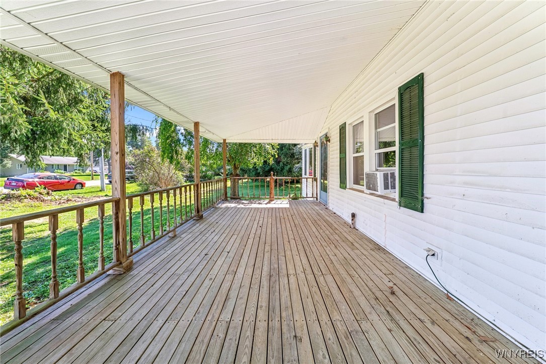 9694 Versailles Road Evans, NY 14006 - Photo 5 of 50